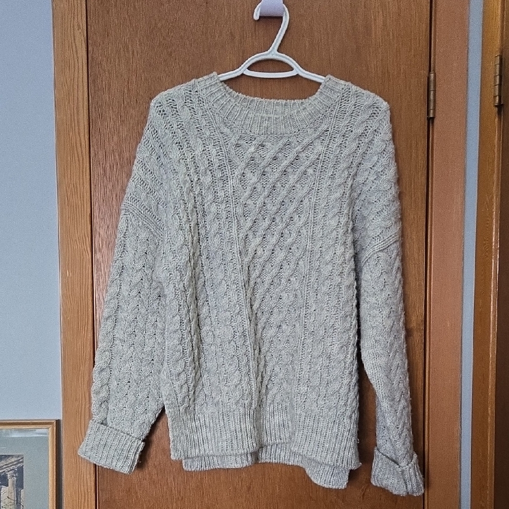 Hudson North Chunky Cable Knit Sweater - Soft Gray